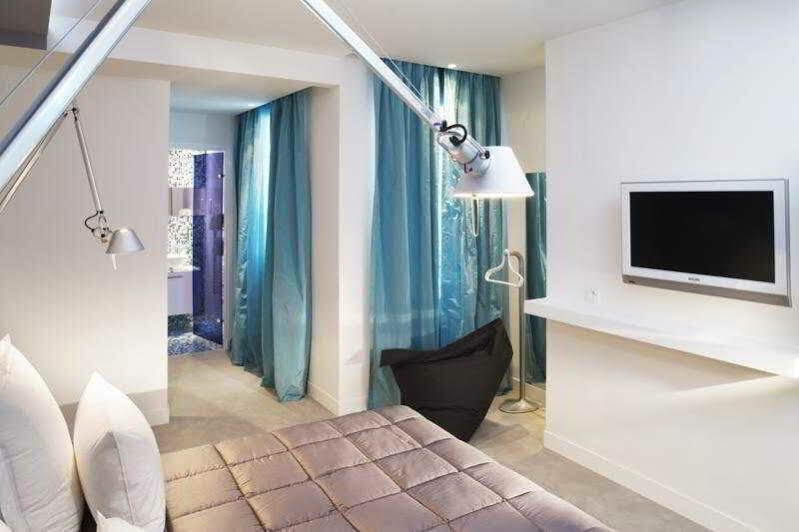 Color Design Hotel Paris Quarto foto